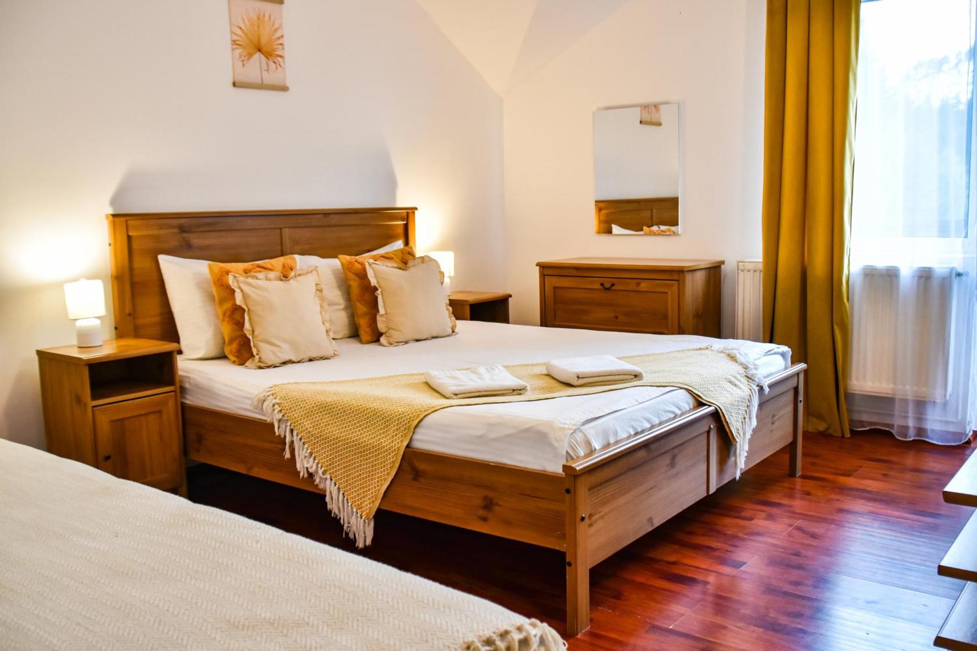 Casa Georgea Villa Sacele Ngoại thất bức ảnh