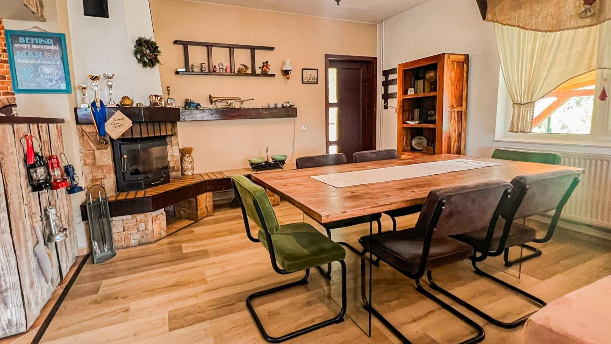 Casa Georgea Villa Sacele Ngoại thất bức ảnh